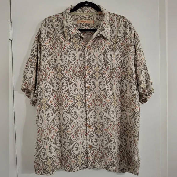 Tommy Bahama Shirt Beige Paisley Silk Loop Collar Hawaiian - Picture 1 of 9